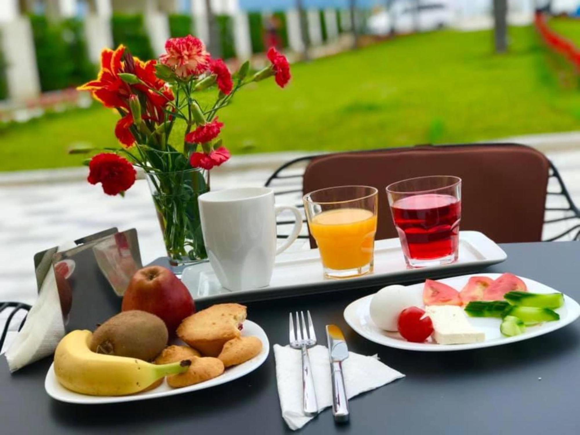 A&G Hotel Radhimë Dış mekan fotoğraf