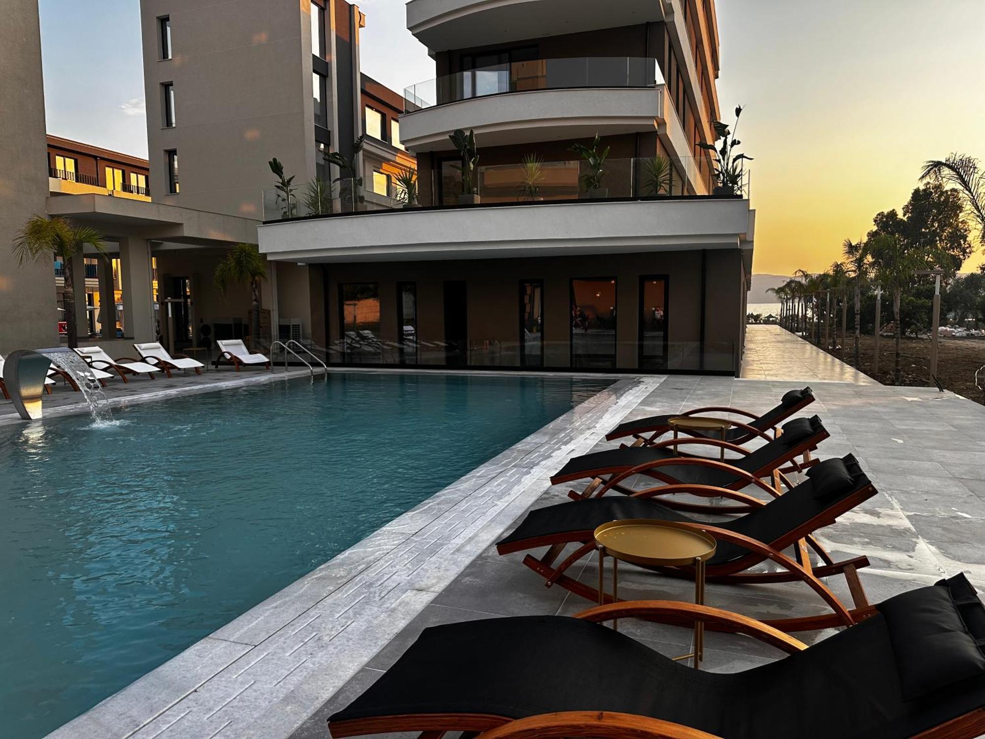 A&G Hotel Radhimë Dış mekan fotoğraf