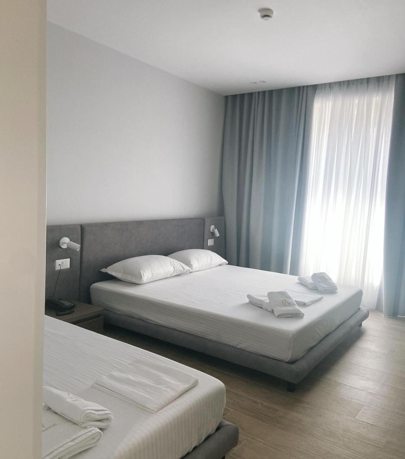 A&G Hotel Radhimë Dış mekan fotoğraf