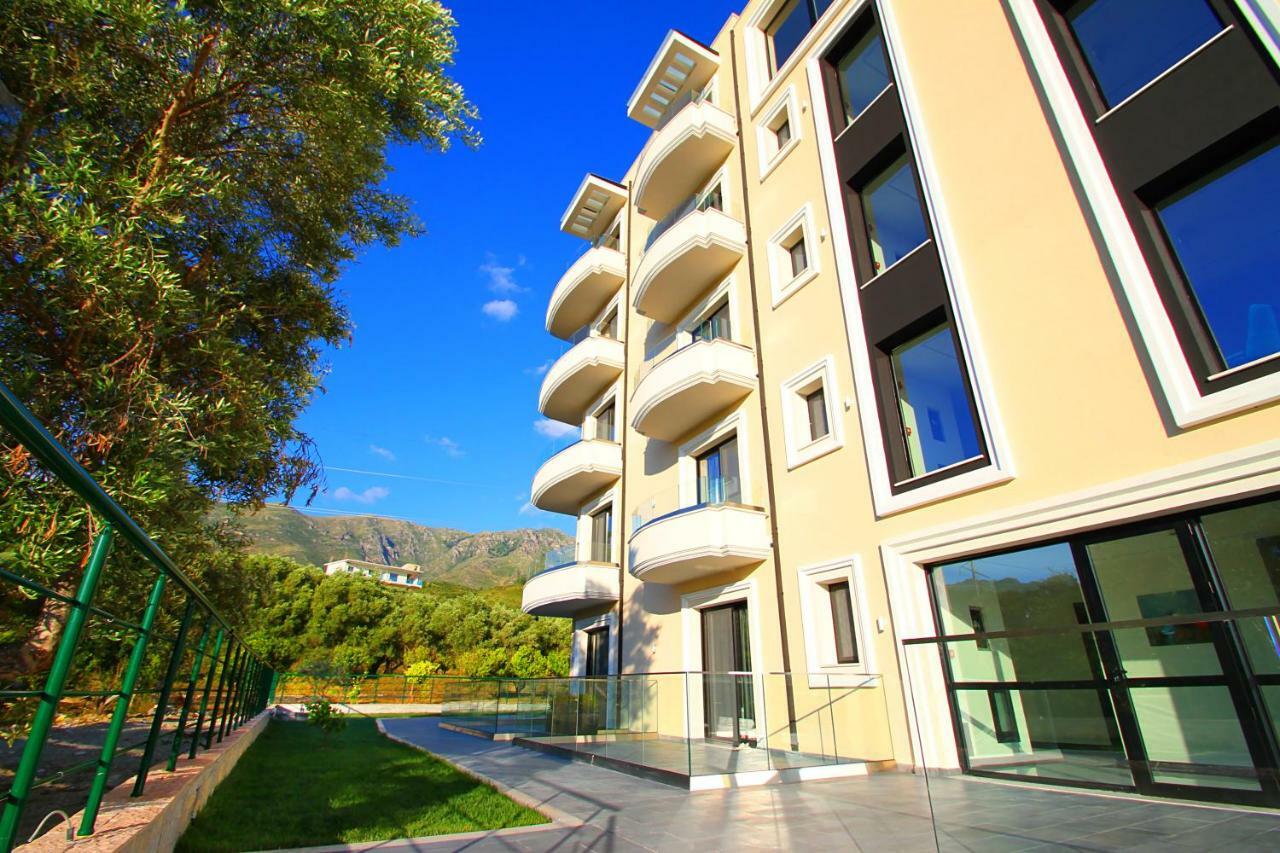A&G Hotel Radhimë Dış mekan fotoğraf