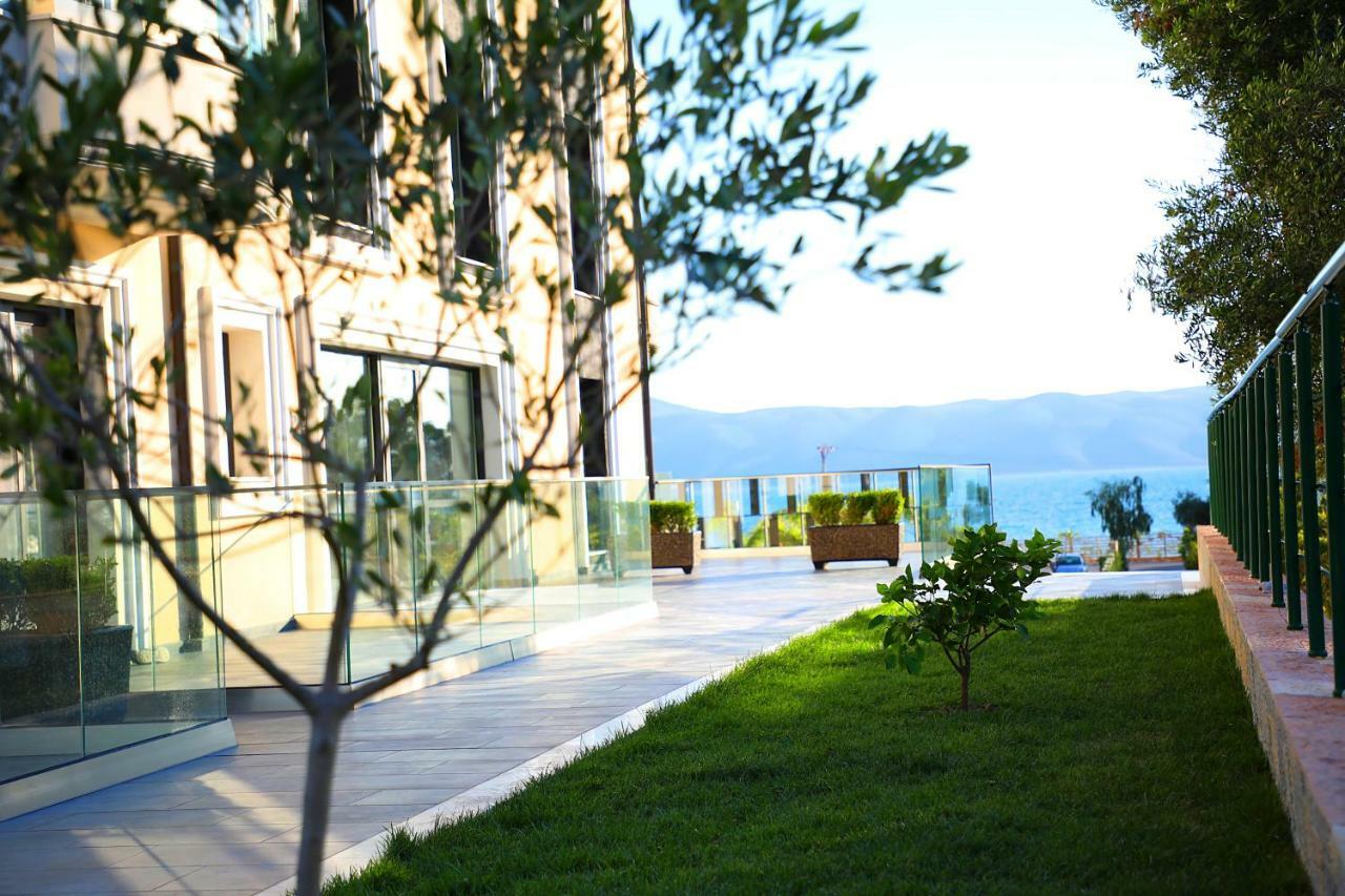 A&G Hotel Radhimë Dış mekan fotoğraf