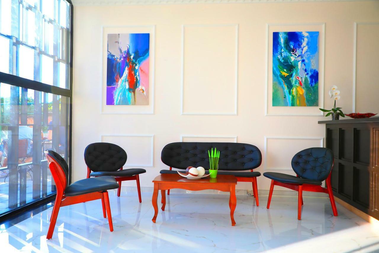 A&G Hotel Radhimë Dış mekan fotoğraf